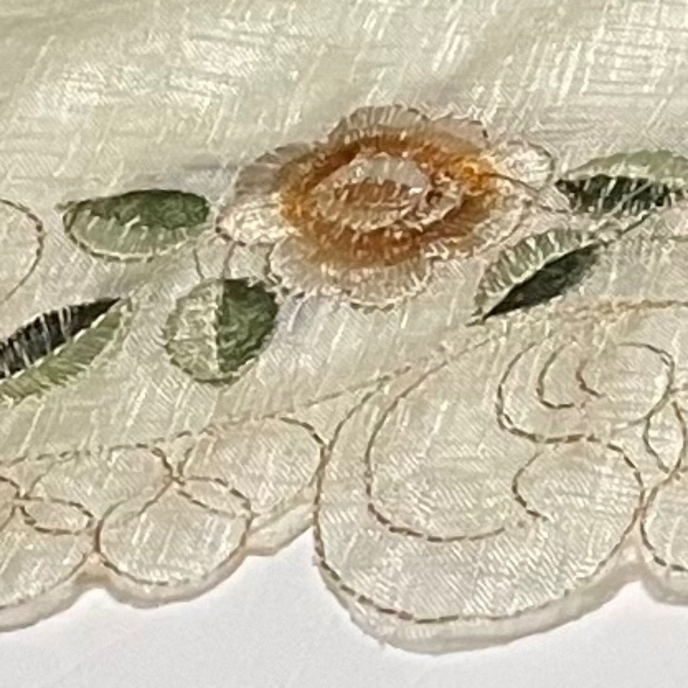 Wayfair Laural Floral Embroidered Scalloped Edge Valance 58x38